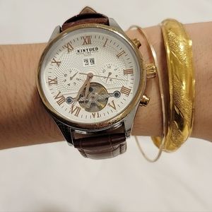Kinyued Watch